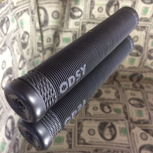 Top view of the odyssey broc grips in black