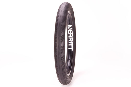 Front view of the Merritt Phantom tire in black