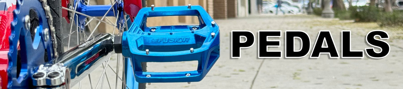 top view of the Haro Fusion bicycle pedals in blue, bmx pedals, haro pedals, alloy pedals, bike pedals, old school pedals