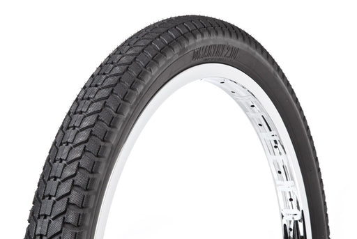 side view of S&m mainline tire in black