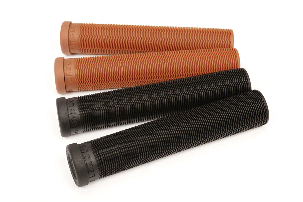 top view of the BSD Leezus grips in black and orange, Do all bike grips fit all bikes, what are the grips on a bike called, what do odi grips stand for, are thicker bike grips better, How do I know what grips fit my bike, Do all handlebar grips fit all bikes, are all bike grips the same diameter, are all grips the same size, what size grips do I need, how do I pronounce Ergon, what are grips on a bike, what are the handles on a bike called, what are the parts of a bike called, what is the bike holder called