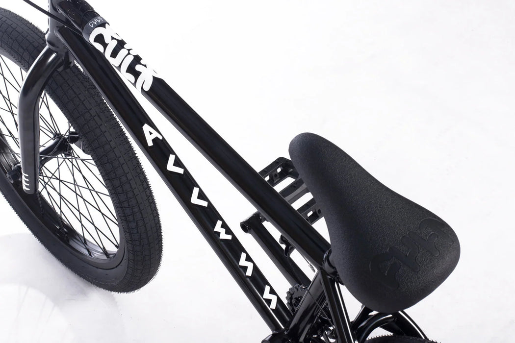 Close up view of the 20" Cult Access bmx bike in black, beginner bmx bike for adults