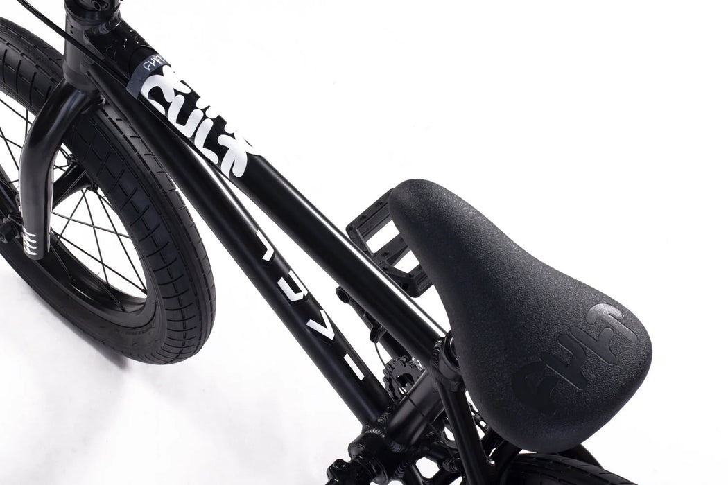 Close up view of the 16" Cult Juvenile complete bike in black, bmx bike for 6 years old