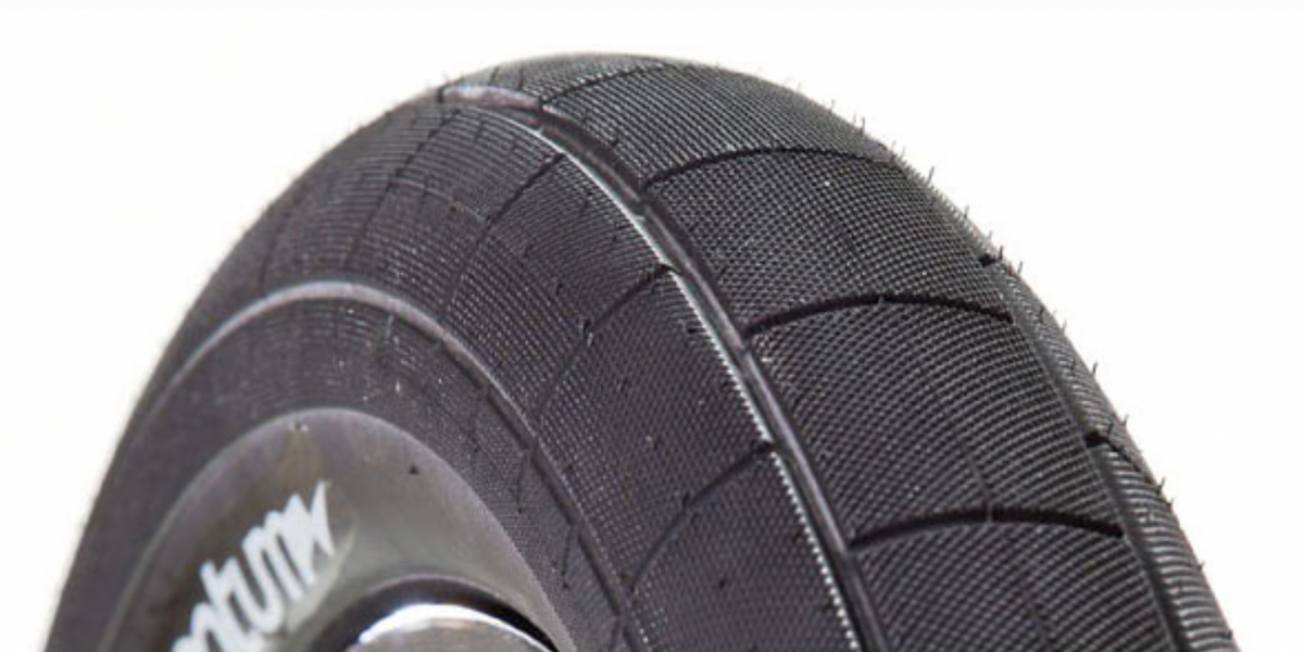 bmx タイヤ　20インチ　デモリションモーメンタムタイヤ Demolition Momentum Tire | Stacked BMX Shop