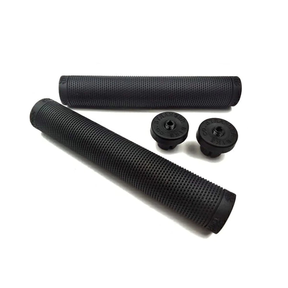 complete view of the Stranger Eric L supersoft grips in black