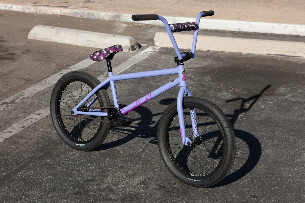 side view of the sunday street sweeper bmx bike in Lavender Blue