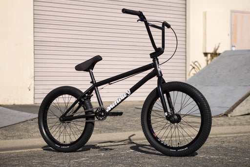 Side view of the Sunday Wavelength bmx bike in black, best bmx bike, mx bikes for sale near me, Bike shop, bicycle shop, bike trail near me, bike trail, cycles, sport bicycle, cyclist, sports bicycle, indoor cycling, bike park near me, Bmx bikes, bmx bicycle, bmx, bmxs, Haro bikes, bmx bikes for sale, adult bmx bike, mongoose bmx bike, bmx for sale, bmx bicycles for sale