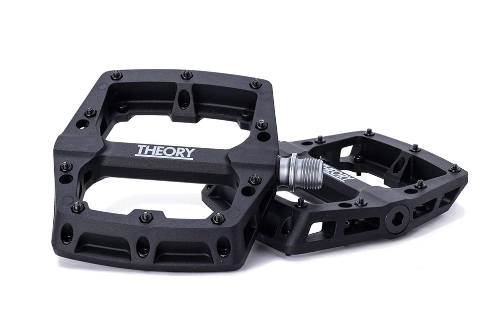 middle pedal Theory Median pedals