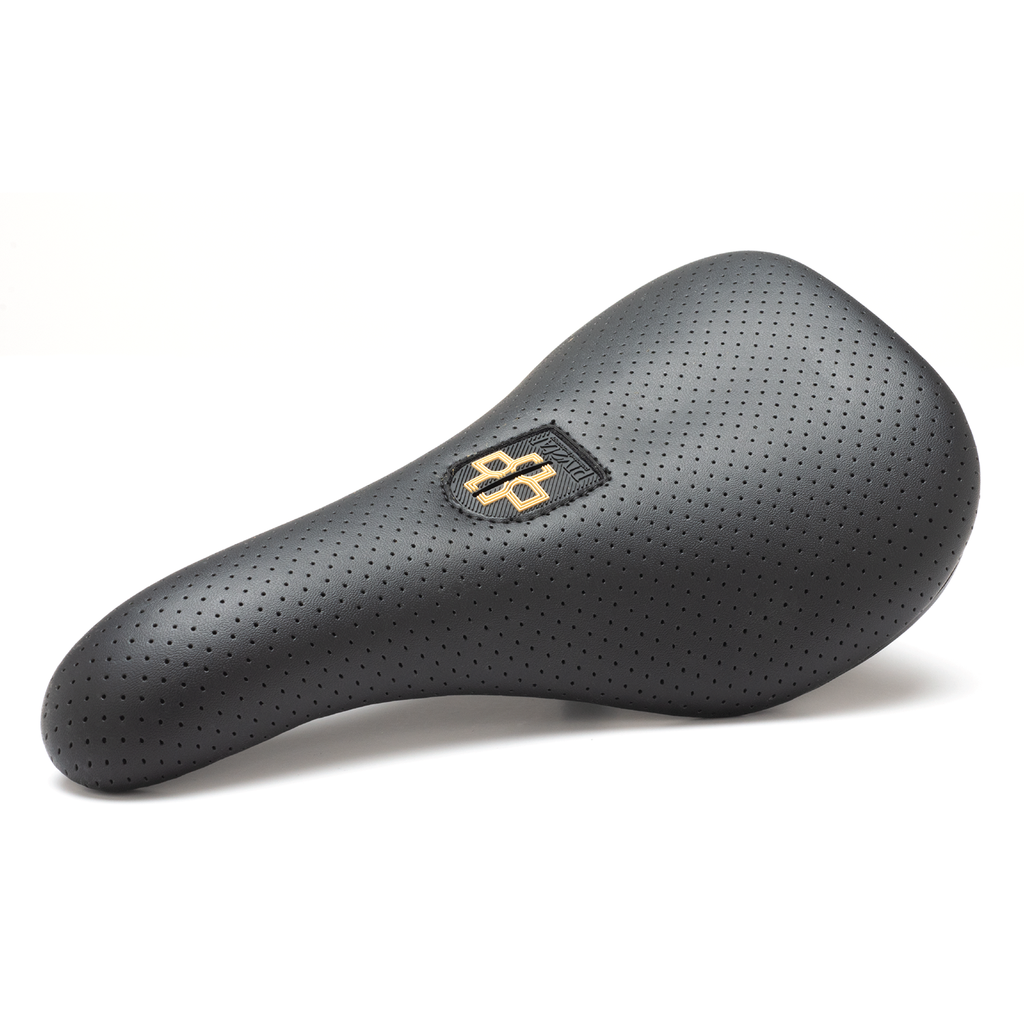 Duo Brand Mid Perf Seat