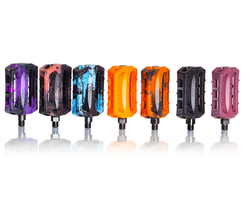 Demolition Trooper Pedals White/Blue Marble
