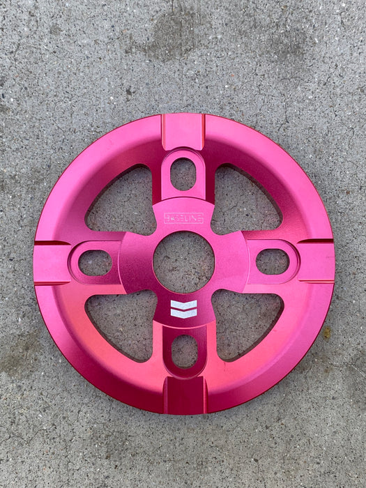 Pignon BMX HARO BASELINE 25 Dents Rouge - Pas 1/2 X 1/8, En Aluminium Pignon BMX HARO BASELINE 25 Dents Rouge - Pas 1/2 X 1/8, En Aluminium