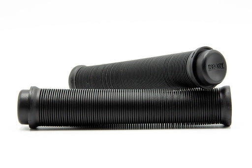 complete view of the Theory Data grips in black